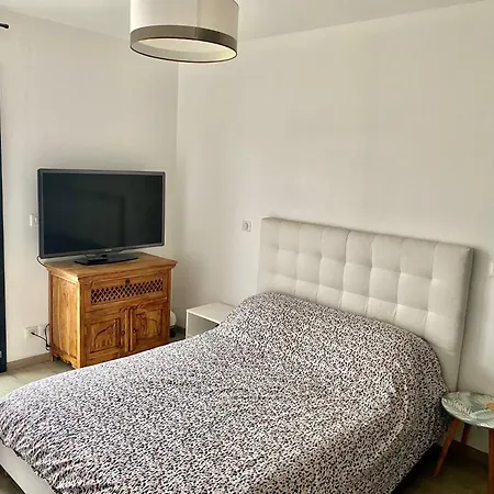 Villa De 100m² Climatisee Sur *